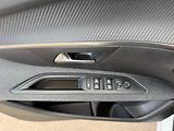 Peugeot 5008 ACTIVE 1.5BHDi 130 MAN6 - náhled 22