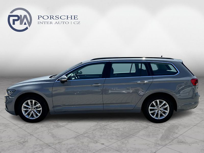 Volkswagen Passat 2.0TDi DSG 110kW Business Prem - fotka 3 z 22