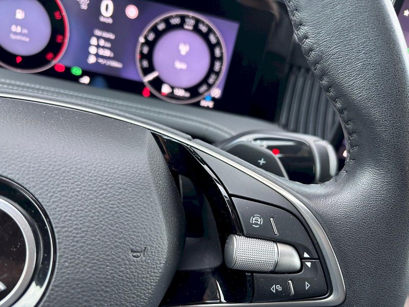 Škoda Superb (2024) 2.0 TDI 110kW DSG L&K - fotka 12 z 35
