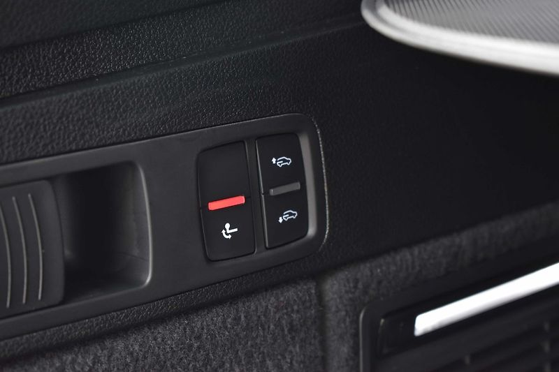 Audi Q5 40 TDI 4x4*AIR*TAŽNÉ*KAMERA360 - fotka 43 z 46