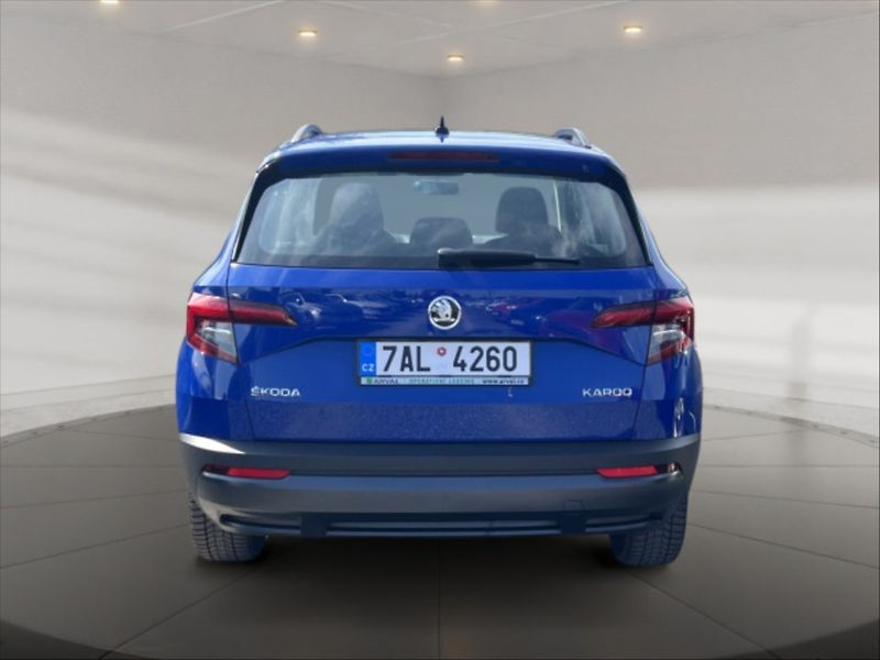Škoda Karoq 2,0 TDI 110 Active 4x4 - fotka 4 z 10