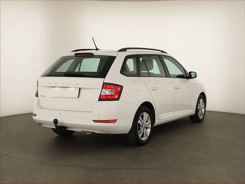 Škoda Fabia (2022) Ambition 1.0 TSI, ČR,1.maj - fotka 5 z 14