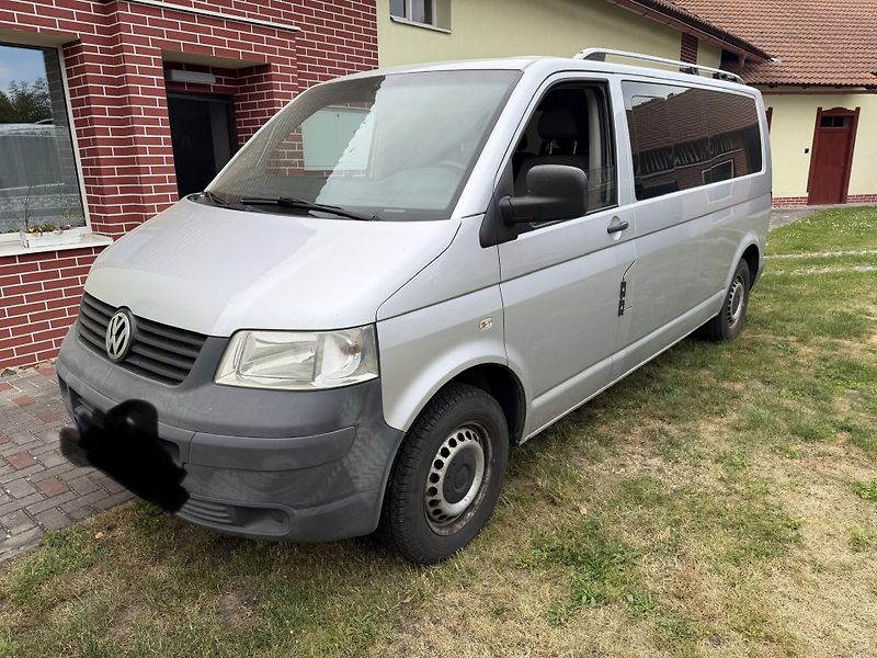 Volkswagen Caravelle (2009) WV Caravelle 2,5 TDI Long - fotka 3 z 11