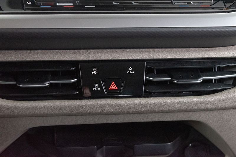 Volkswagen Multivan 2.0 TDI EDITION*TAŽNÉ*DPH*ČR 1 - fotka 23 z 42