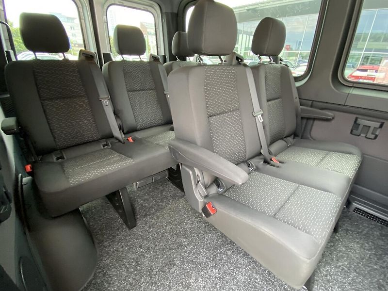 Mercedes-Benz Sprinter 215 CDI Tourer - fotka 22 z 24