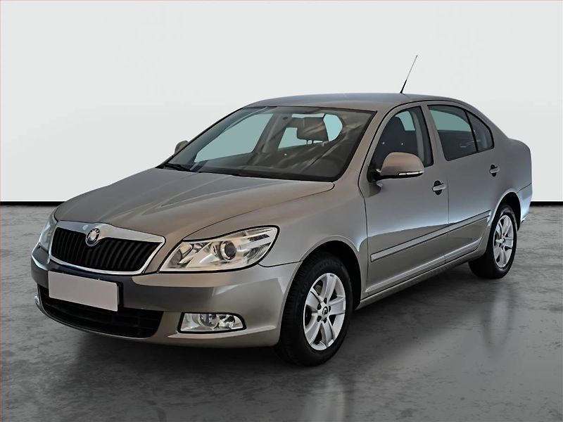 Škoda Octavia (2010) Ambiente 1.6, Serv.kniha - fotka 2 z 13