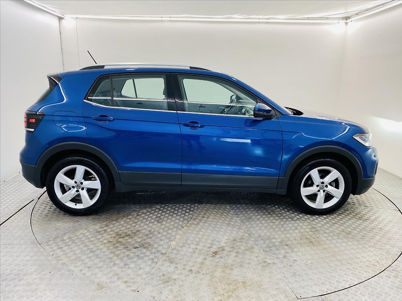 Volkswagen T-Cross 1,0 TSI DSG  81kW Highline - fotka 21 z 23
