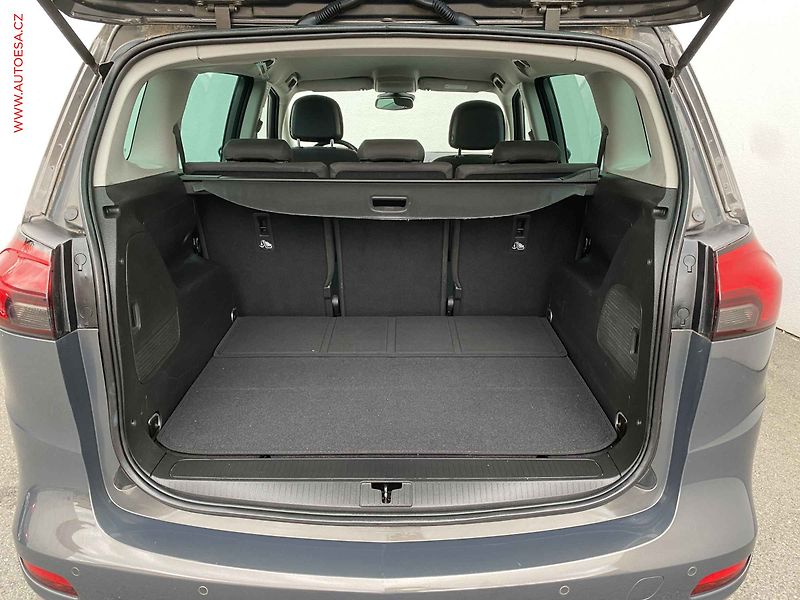 Opel Zafira (2016) 1.6 CDTi, Drive, kamera - fotka 7 z 19