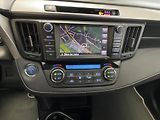 Toyota RAV4 2.5 Hybrid 4x4 AT ČR 1.MAJ.SER - náhled 25