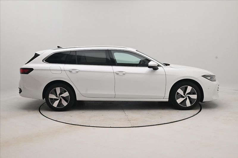 Volkswagen Passat 2,0 TDI 110 kW DSG Business Zá - fotka 4 z 32