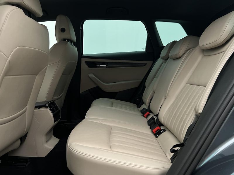 Škoda Karoq 1.5 TSI STYLE AUT CZ - fotka 6 z 44