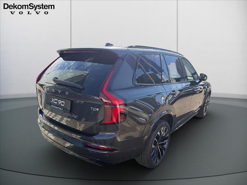Volvo XC90 (2026) 2,0 T8 Plus Dark  2330 - fotka 3 z 13