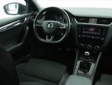 Škoda Octavia (2018) RS 2.0 TSI, Serv.kniha, Navi - náhled 7