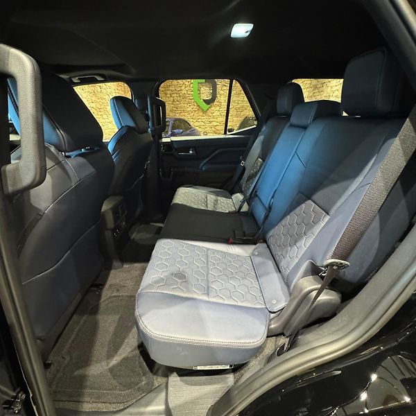 Toyota 4Runner (2026) 2.4 i-FORCE MAX Hybrid - fotka 12 z 31