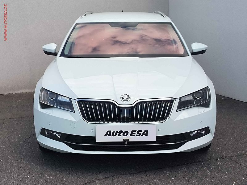 Škoda Superb (2016) 1.8 TSi, Style, bixen, +kola - fotka 2 z 25