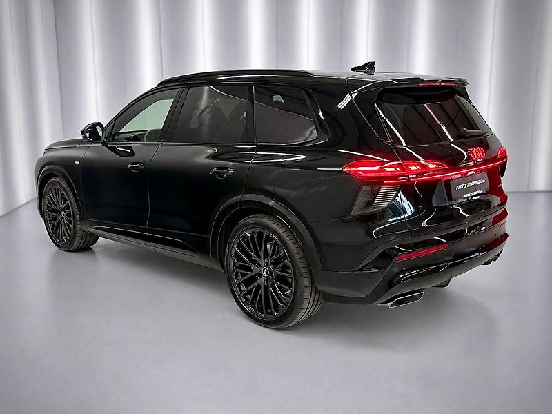 Audi Q7 TDI 220 kW QUATTRO S-LINE, WEB - fotka 4 z 39