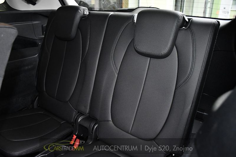 BMW Řada 2 216D GRAN TOURER 7 MÍST - fotka 15 z 52