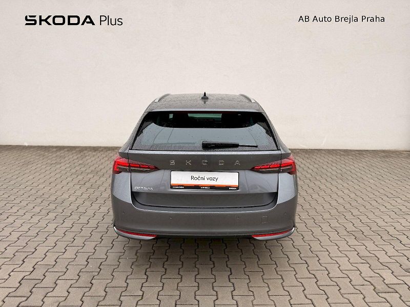 Škoda Octavia (2024) COMBI TOP SELECTION 2,0 TDI 11 - fotka 21 z 22