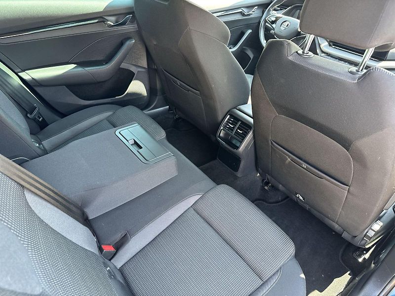 Škoda Octavia (2020) 2.0 TDI DSG Ambition - fotka 10 z 32