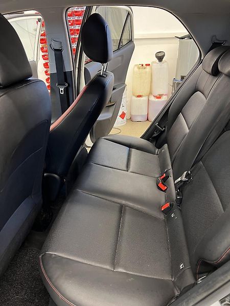 Kia Picanto 1.0 T-GDi GT line 49kW - fotka 14 z 14