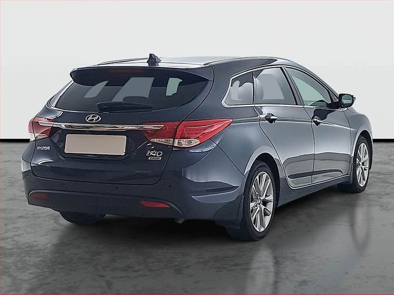 Hyundai i40 (2015) 1.7 CRDi, Navi, Tempomat - fotka 5 z 15
