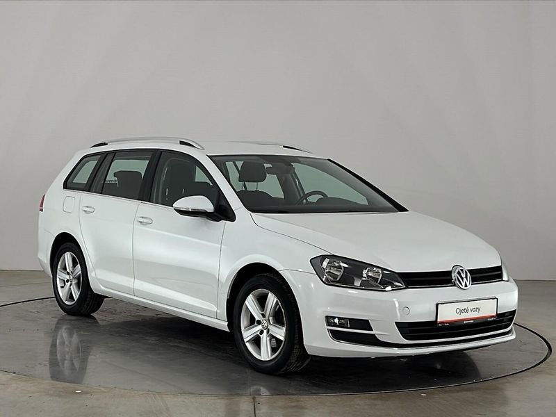 Volkswagen Golf Highline DSG - fotka 14 z 28
