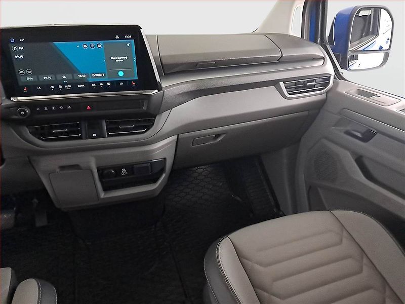 Volkswagen Caravelle (2025) 2.0 TDI 4Motion - fotka 8 z 27