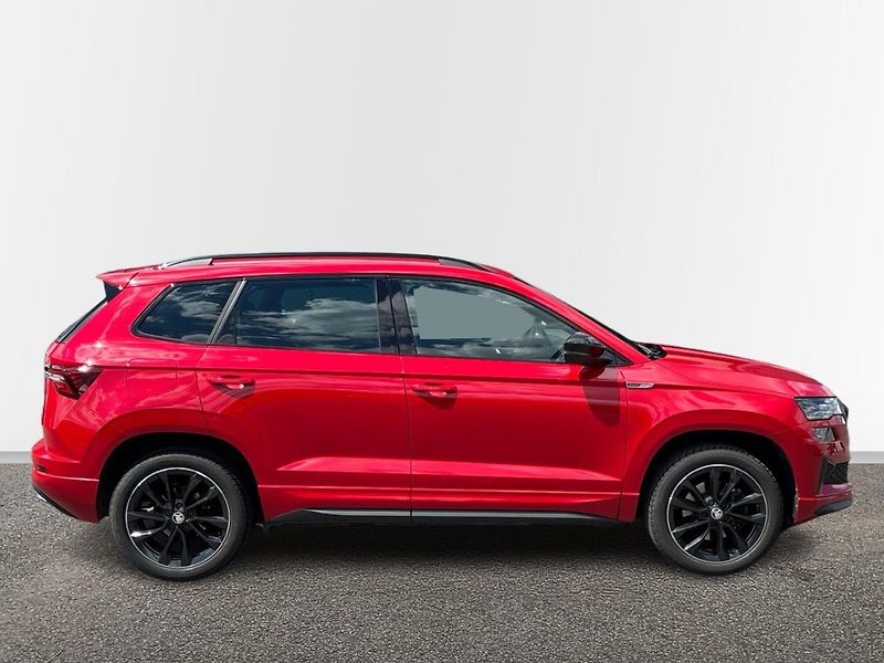 Škoda Karoq DSG Sportline - fotka 16 z 28