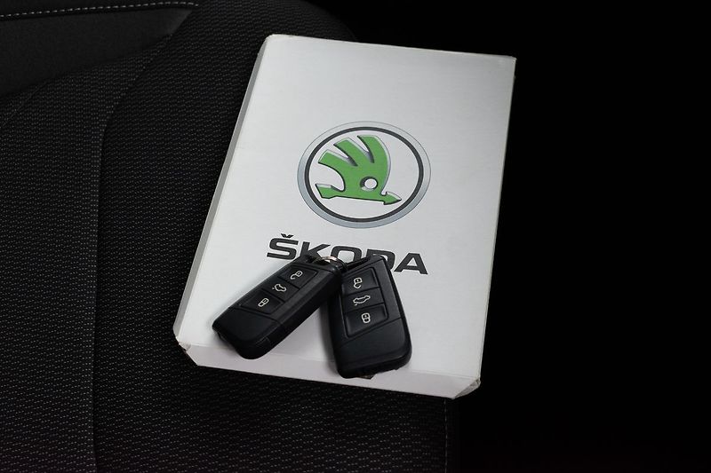 Škoda Kodiaq 1.5 TSI MANUÁL*ACC*7.MÍST*DPH* - fotka 29 z 37