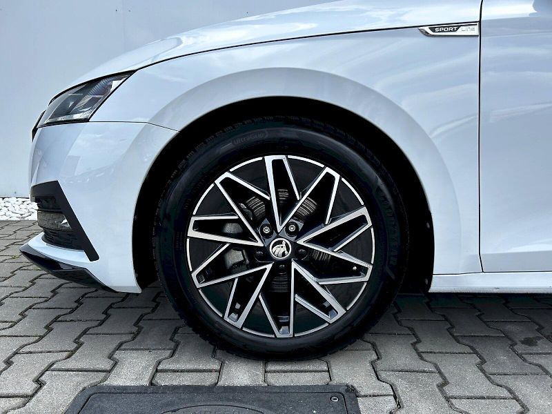 Škoda Octavia (2024) Combi 1.5 TSI e-TEC 110kW DSG - fotka 33 z 35