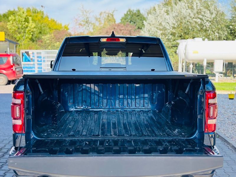 RAM 1500 (2021) 5.7HEMI V8 LARAMIE SPORT - fotka 26 z 30
