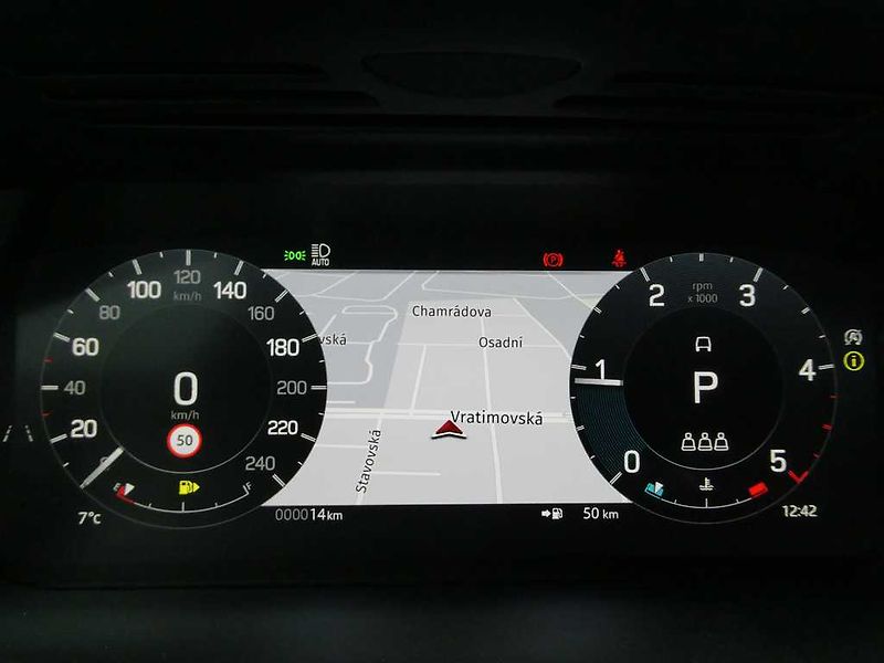 Land Rover Discovery Sport 2,0 Landmark D200 - fotka 26 z 44