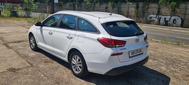 Hyundai i30 1.6 CRDi kom 85 kW ČR DPH - fotka 5 z 18