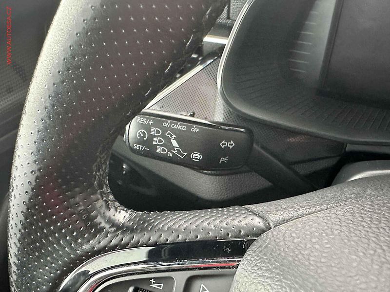 Škoda Kamiq (2020) 1.5 TSi, Style, LED - fotka 14 z 20