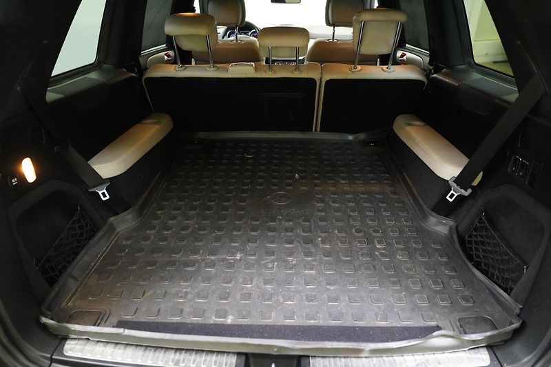 Mercedes-Benz GL - fotka 30 z 30