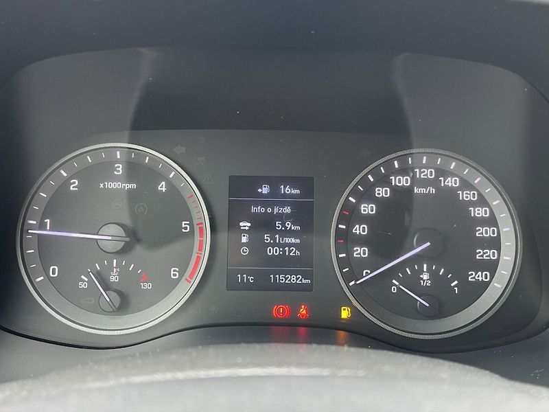 Hyundai Tucson (2020) 1.6 CRDi 85kW, ČR, Tažné - fotka 11 z 21