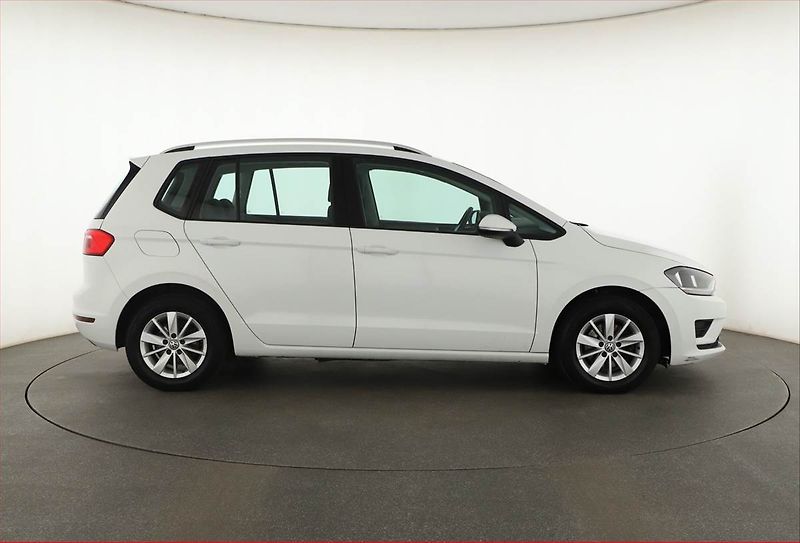 Volkswagen Golf Sportsvan (2014) 1.2 TSI, Tempomat - fotka 6 z 13