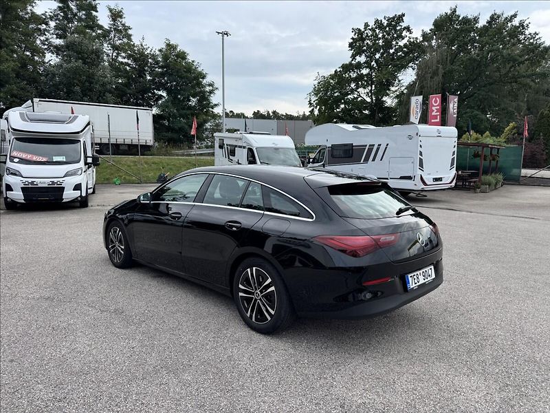 Mercedes-Benz CLA 1,3   200 - fotka 4 z 12