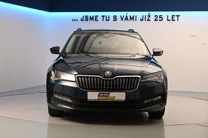 Škoda Superb (2022) 2.0 DSG LED ACC Virtual Tažné - fotka 3 z 37