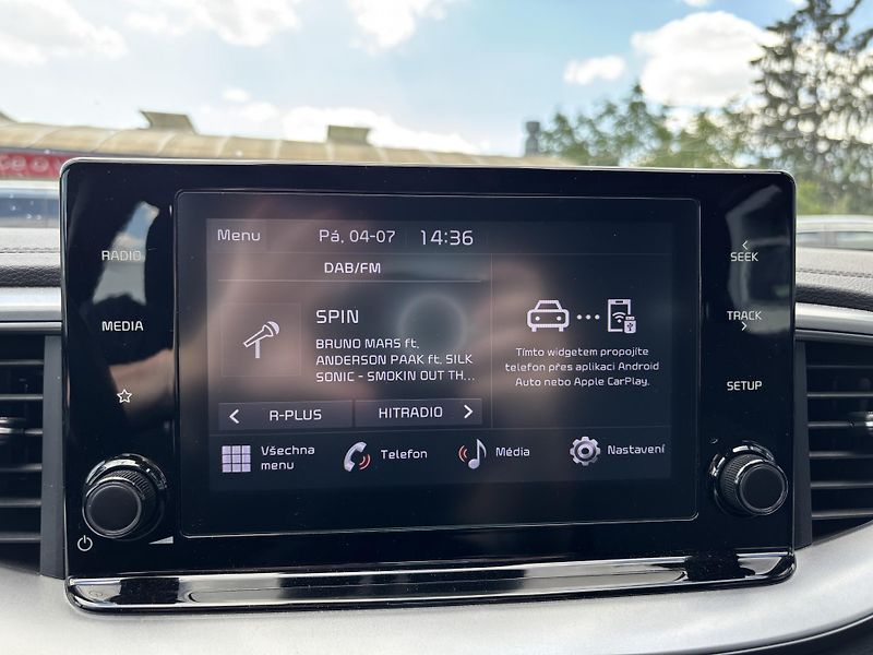 Kia Ceed (2023) SW Spin 1.5 T-GDI (118 kW) - fotka 14 z 25