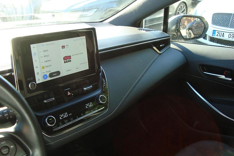 Toyota Corolla (2023) 1.8i Hybrid,ČR,1,Maj. - fotka 52 z 78