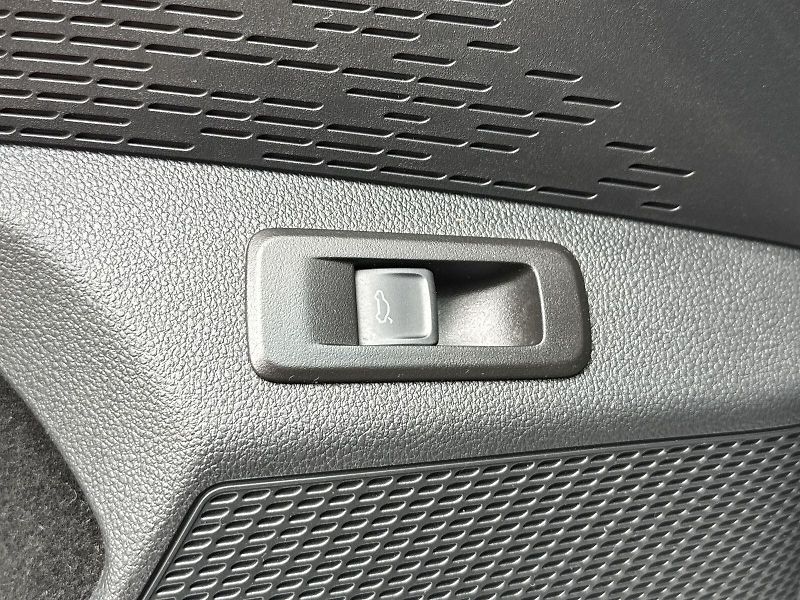 Škoda Octavia (2022) Combi 1.5 TSI M-HEV DSG Style - fotka 12 z 36