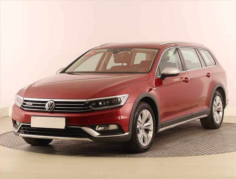 Volkswagen Passat (2016) Alltrack 2.0 TDI, 4X4 - fotka 2 z 28