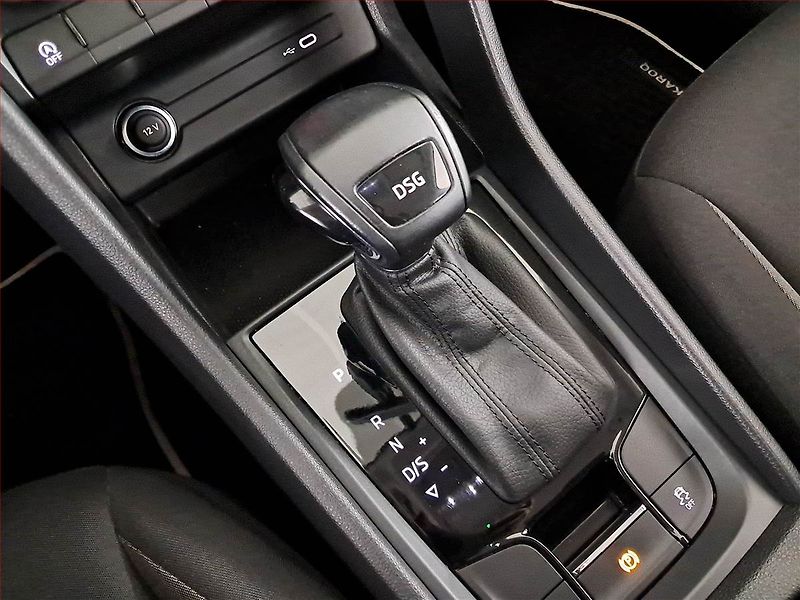 Škoda Karoq (2021) 1.5 TSI - fotka 13 z 21