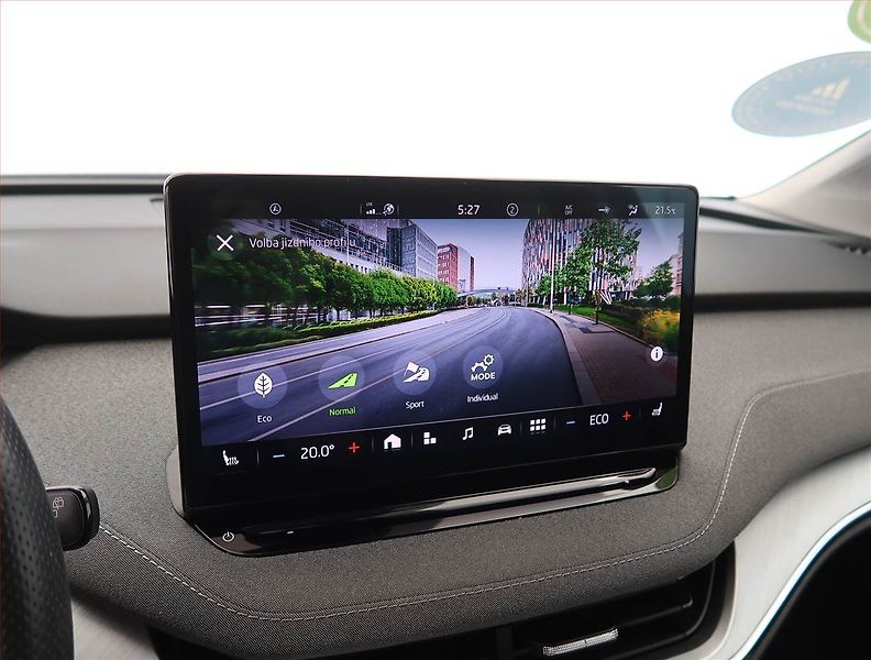 Škoda Enyaq (2021) 60 (62 kWh), SoH 91% - fotka 19 z 29