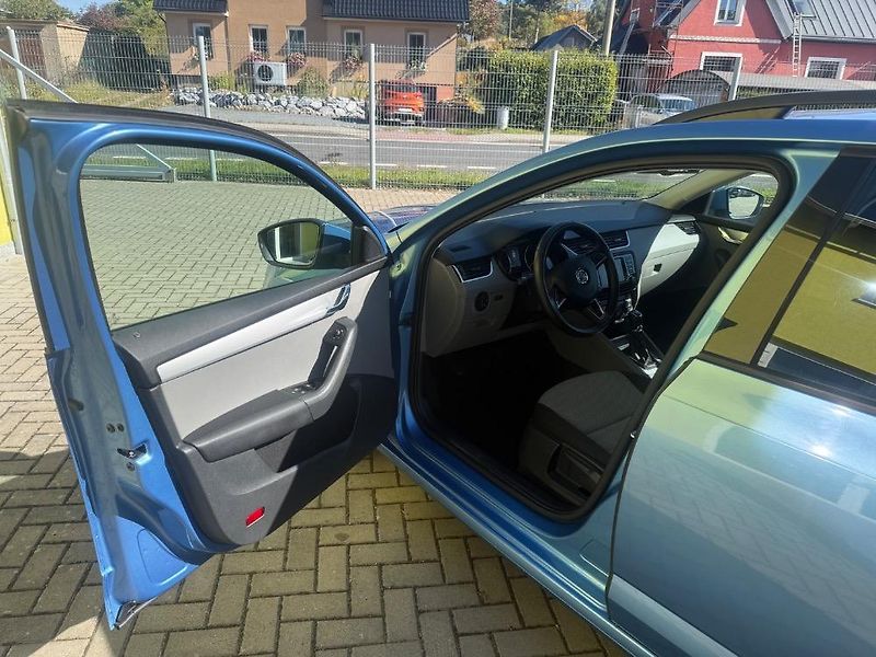 Škoda Octavia (2016) 1,6 TDi NAVI GARANCE KM - fotka 6 z 32