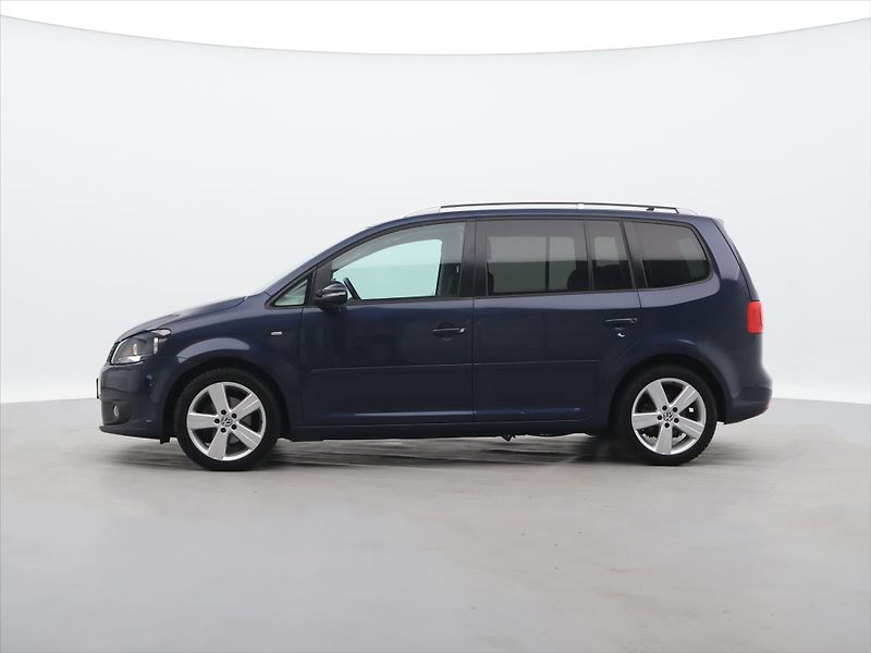 Volkswagen Touran 1,6 TDI Cup Panorama Serv.knih - fotka 4 z 24