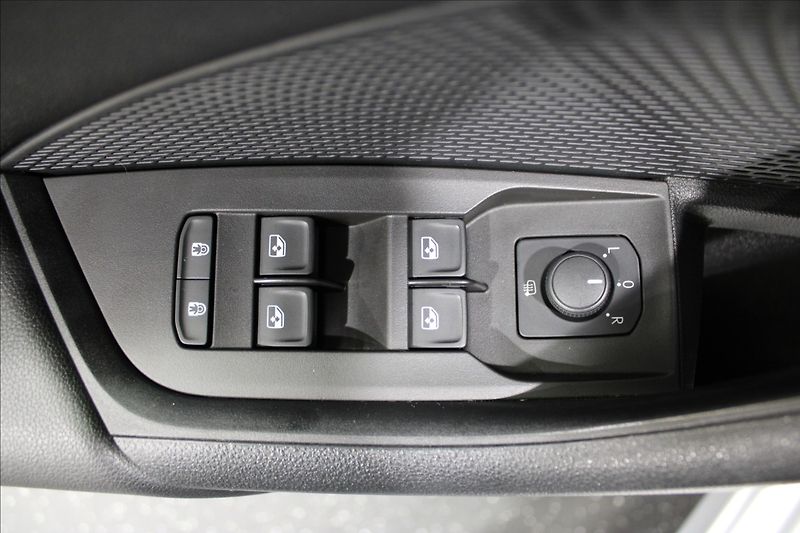 Škoda Octavia 2,0 TDI Ambition 1.majitel CZ - fotka 14 z 32