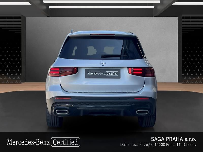 Mercedes-Benz GLB 200 d 4MATIC AMG Night - fotka 5 z 18