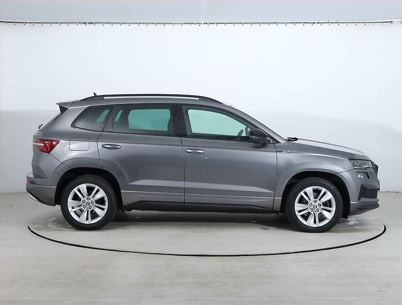 Škoda Karoq (2022) Sportline 2.0 TDI - fotka 6 z 20
